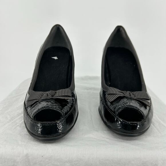 VTG 90s y2k Women's Black Leather Aerosoles Benefit Peep Toe Bow Heel Pumps 7.5M - Picture 2 of 8